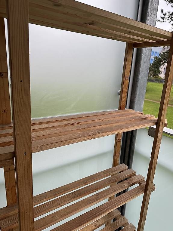Scaffali: Holz Regal – Usato da Rheinfelden venduto da B.Barbiiie 1