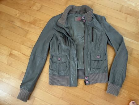 Alte Lederjacke Saint Tropez  mit Bündchen