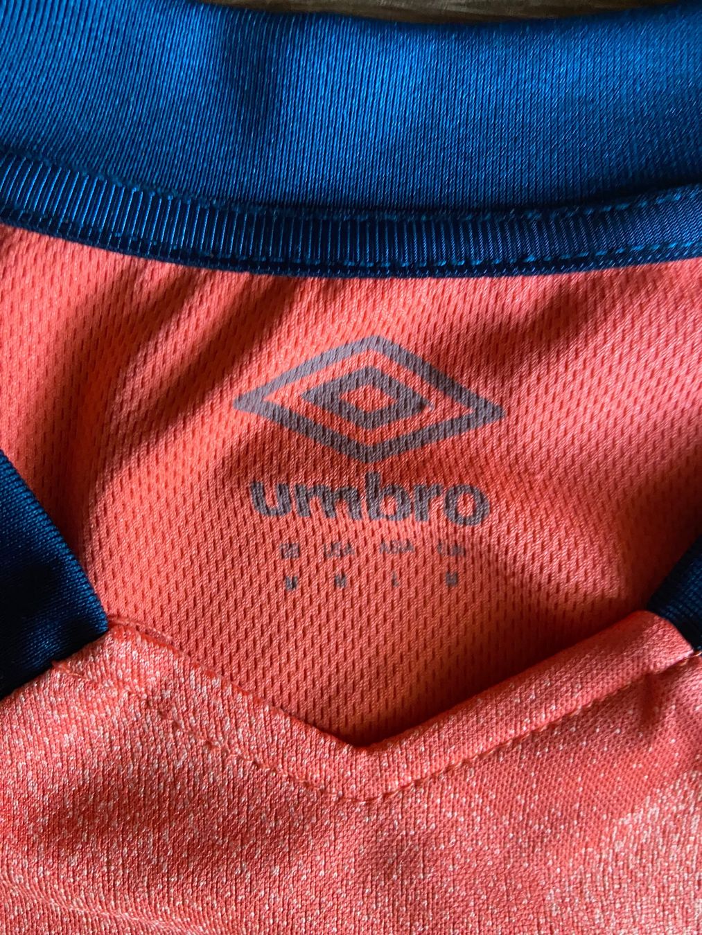 Umbro Canottiere & Pantaloni: FC Everton Trikot Gr. M – Usato da Muttenz venduto da bargain_hunter 2