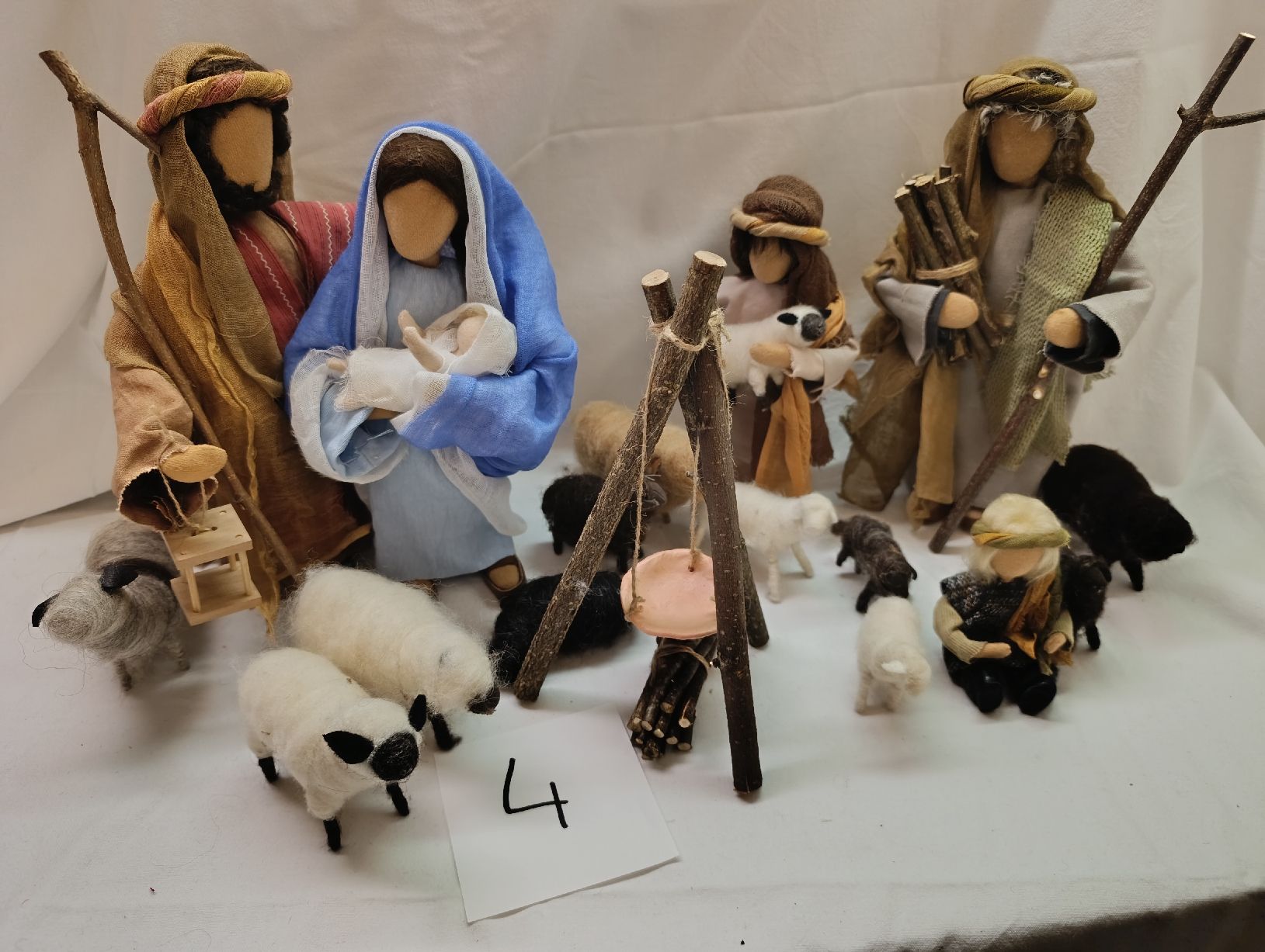 Figuren: Schwarzenberger Krippenfiguren  – Gebraucht aus Oberarth von sil_9dfs 3