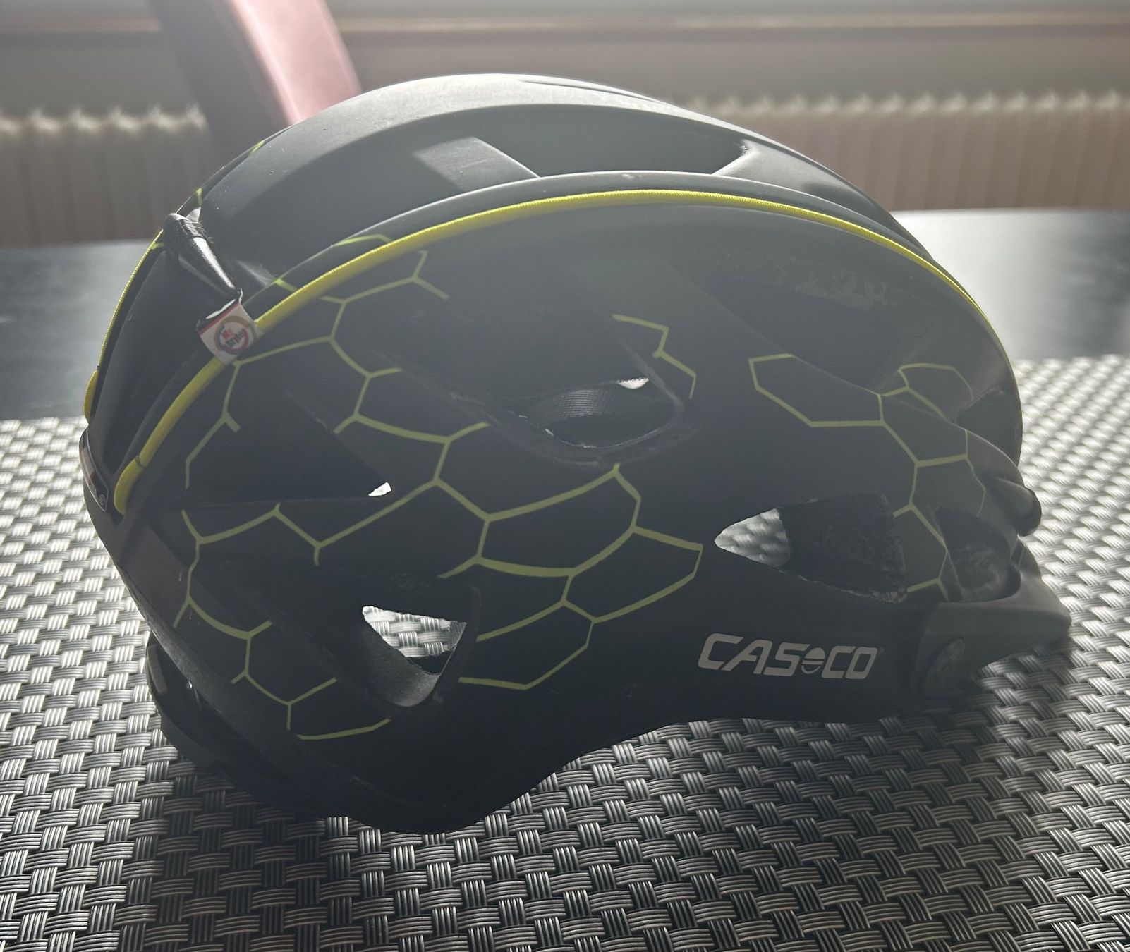 Casco Caschi: Velohelm – Usato da Rüttenen venduto da Cpe7 3