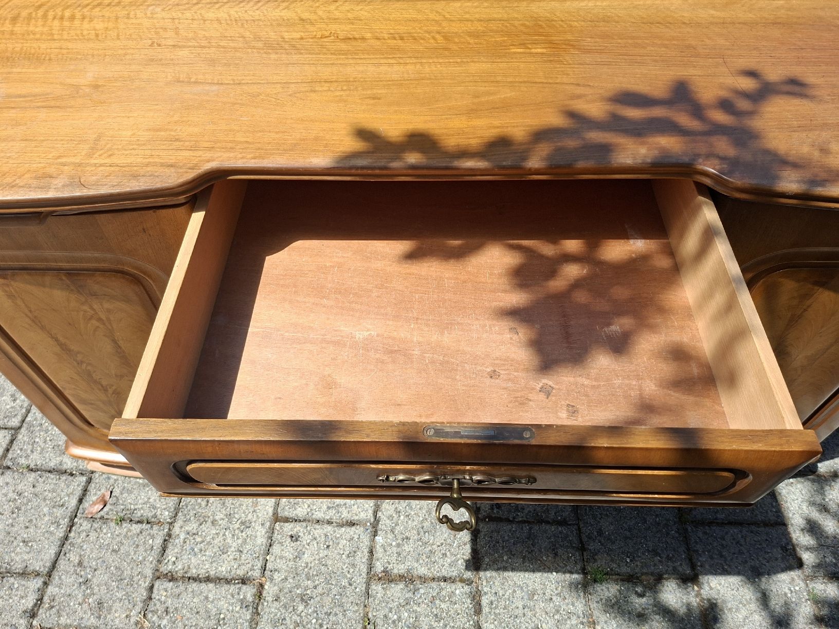 Scrivanie: Midcentury Schreibtisch ais Holz – Usato da Adliswil venduto da rebeccarachel 7