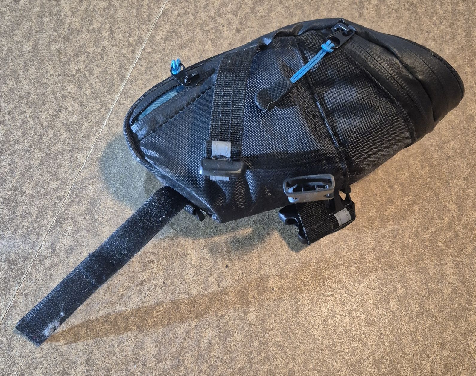 Pezzi di ricambio: Werkzeugtasche mit Multitool bikemate Neu – Nuovo e nell'imballaggio originale da Schmitten FR venduto da KaDa81