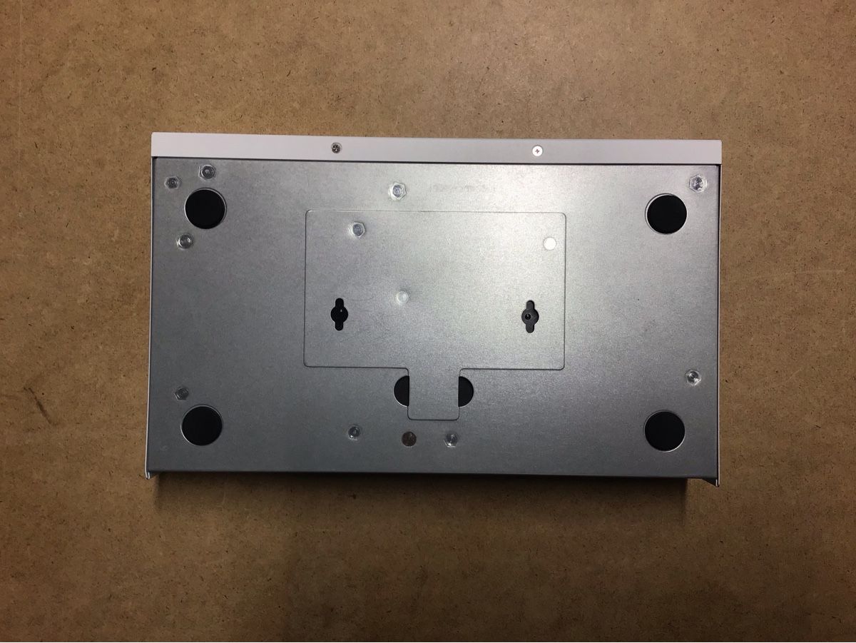 Componenti elettronici: POE-Switch – Usato da Rütihof venduto da ALAFC 3
