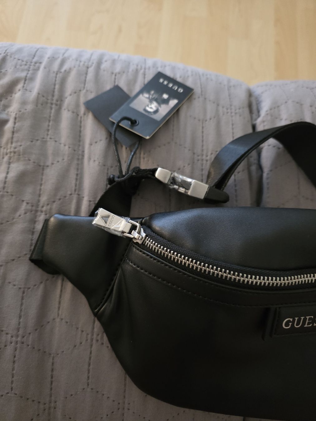 Guess Sacs: marsupio – Neuf (Voir description) à Buchs AG par tac_zz5h 1