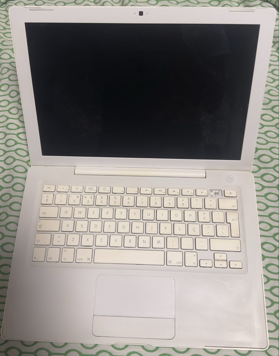 Apple Notebook: Weisses Macbook Late 2008/9 – Difettoso da Näfels venduto da Mica95