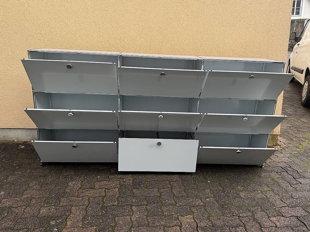 USM Scaffali: USM Haller Sideboard Lichtgrau 3X3 Top Preis – Usato da Dietikon venduto da Kumar_Occasionen 7