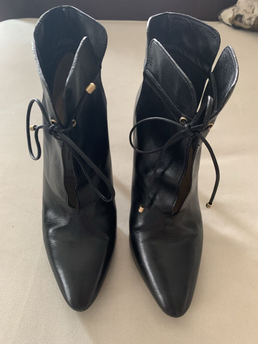 Jimmy Choo Scarpe da donna: Jimmy Choo Schuhe  – Usato da Bergdietikon venduto da zor_856j