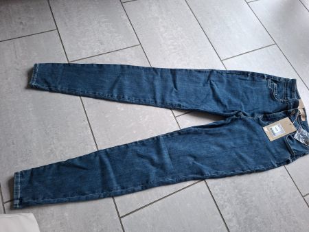 Soya Concept Jeans blau, NEU mit Etikett, Gr. 27/31, Gr. 36