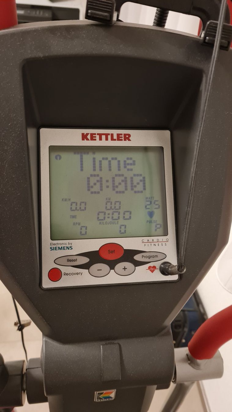 Kettler Hometrainer: Kettler Cross-Trainer Ergometer – Gebraucht aus Unterseen von Winterfrust 2