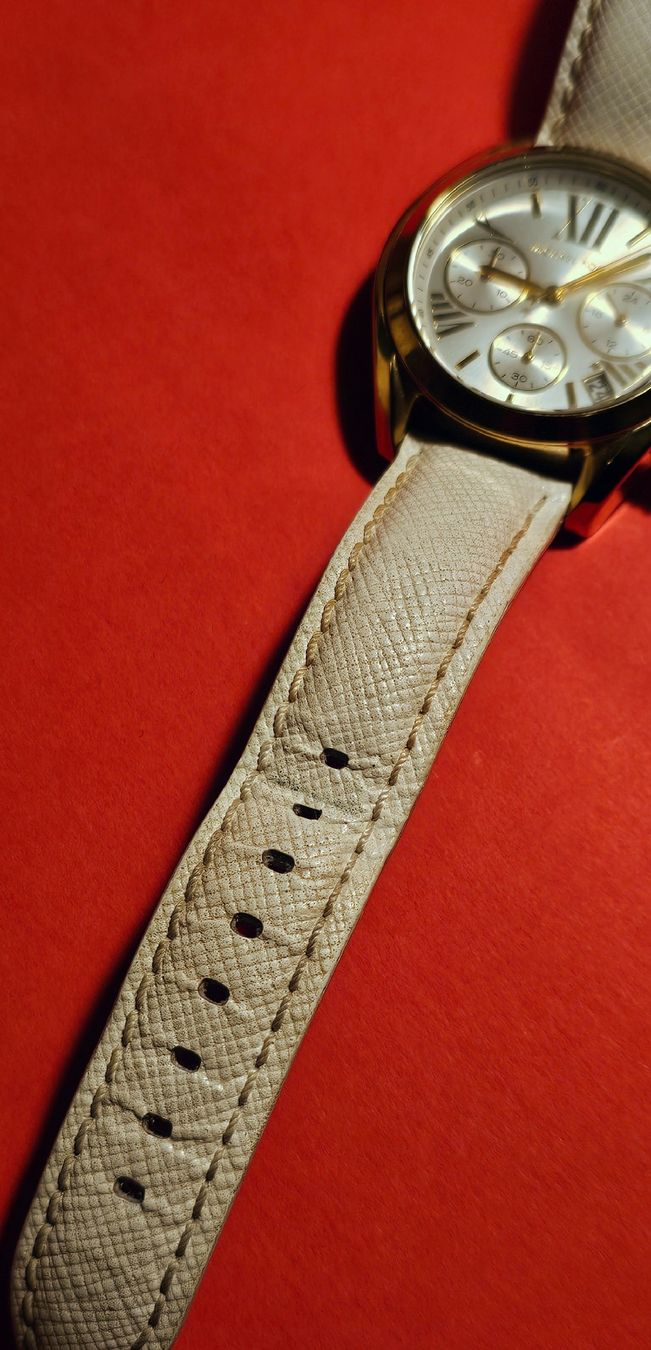 Michael Kors Orologi: Weisse Michael Kors Uhr – Usato da Ostermundigen venduto da Secundo_Hand 5
