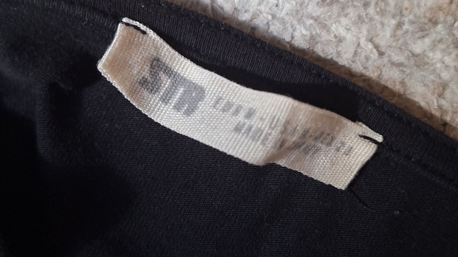 Tops: crop top noir  – Gebraucht aus Genève von Lydidi 3