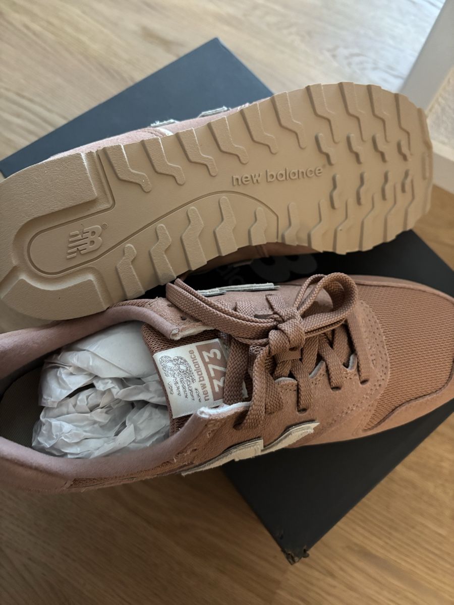 New Balance Scarpe da donna: New Balance Gr. 40.5, neu – Nuovo e nell'imballaggio originale da Egnach venduto da mameh 2