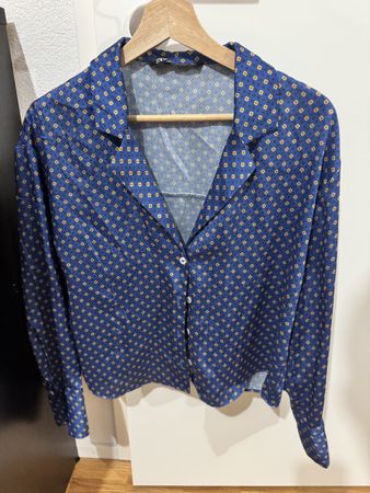 Chemise Zara bleu à motifs géométriques taille S