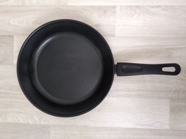 Pfanne Bratpfanne 28cm Induktion Neu