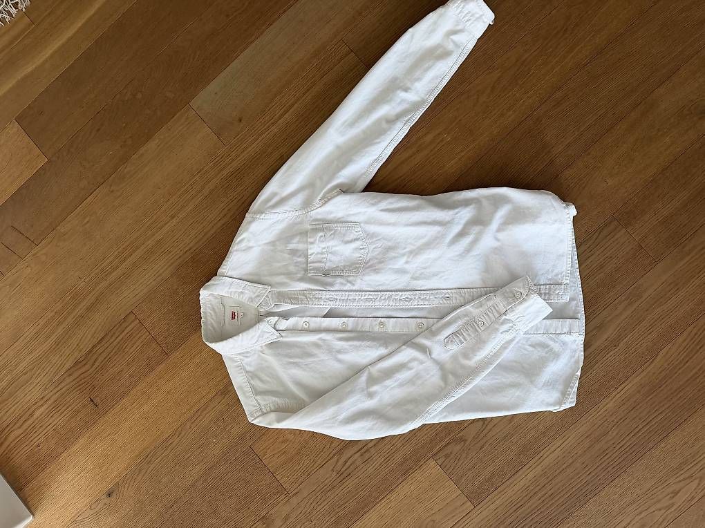 Levi's Jacken: LEVI’S ÜBERGANGSJACKE – Neu (gemäss Beschreibung) aus Kriens von nic_6z27 1