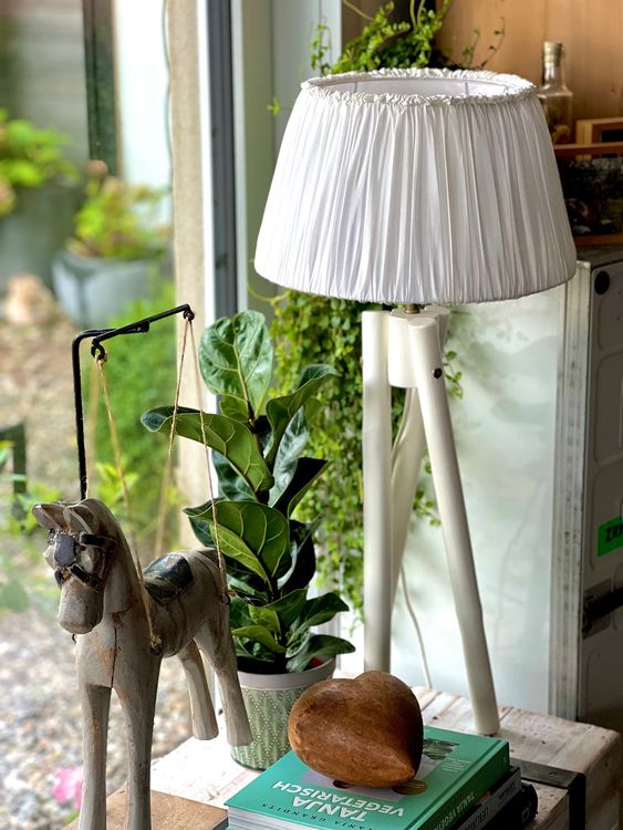 Lampes: Lampenfuss weiss Bamboo, Neu! Shoppreis 119.- – D'occasion à Allschwil par mapetitemaison