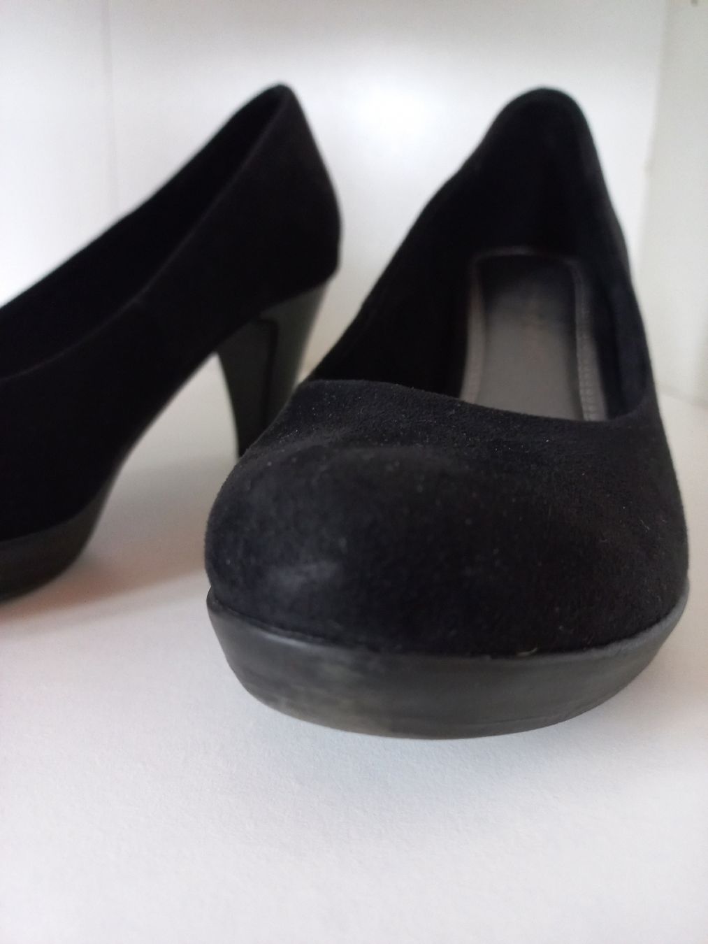 Scarpe da donna: Schuhe – Usato da Lauenen b. Gstaad venduto da J3A7N 3