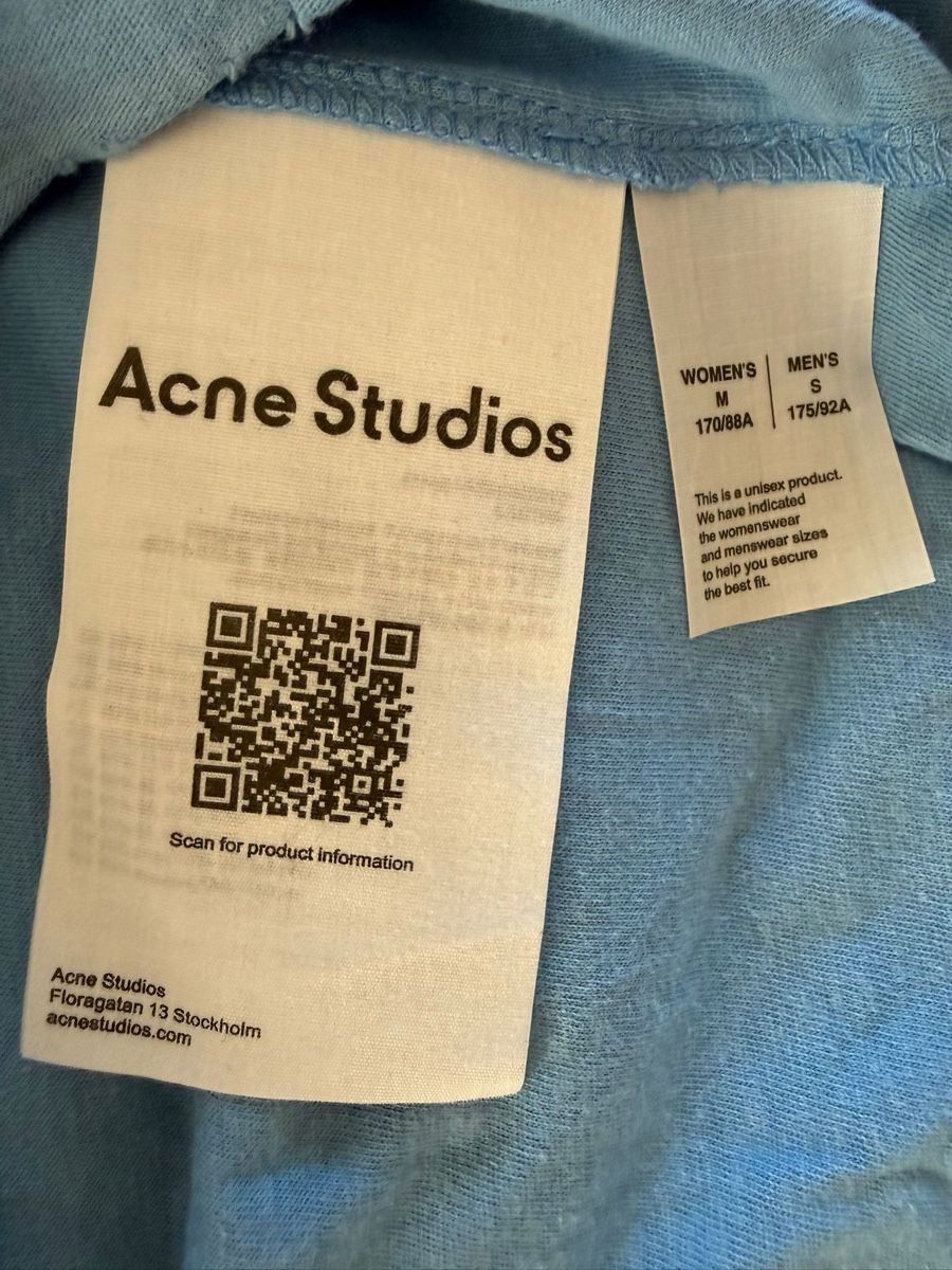 Acne Studios T-shirt: Acne Studios Tshirt Babyblau – Nuovo (secondo la descrizione) da Lachen SZ venduto da mima41 3