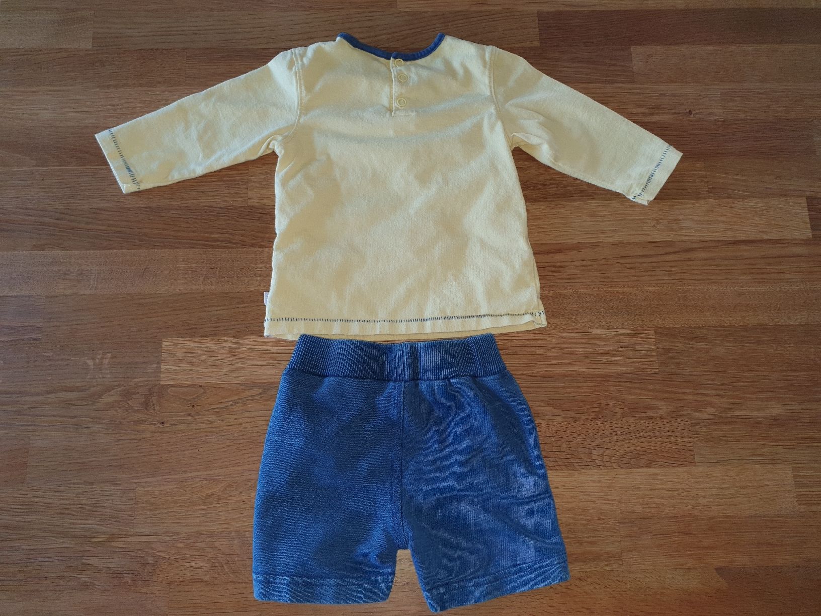 Lotti & Set di vestiti: Süsses Sommer Set, Gr. 62, Pullover & Shorts – Usato da Einigen venduto da thundermother 4