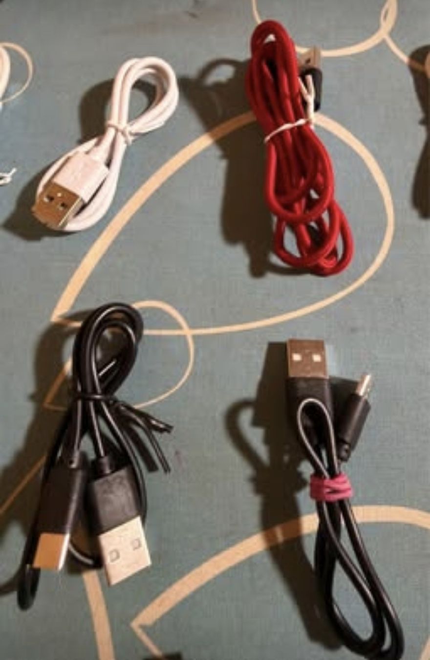 Fogli trasparenti: Diverse Ladekabel Keramikfolie – Nuovo e nell'imballaggio originale da Niederwangen BE venduto da ponterosa57 2