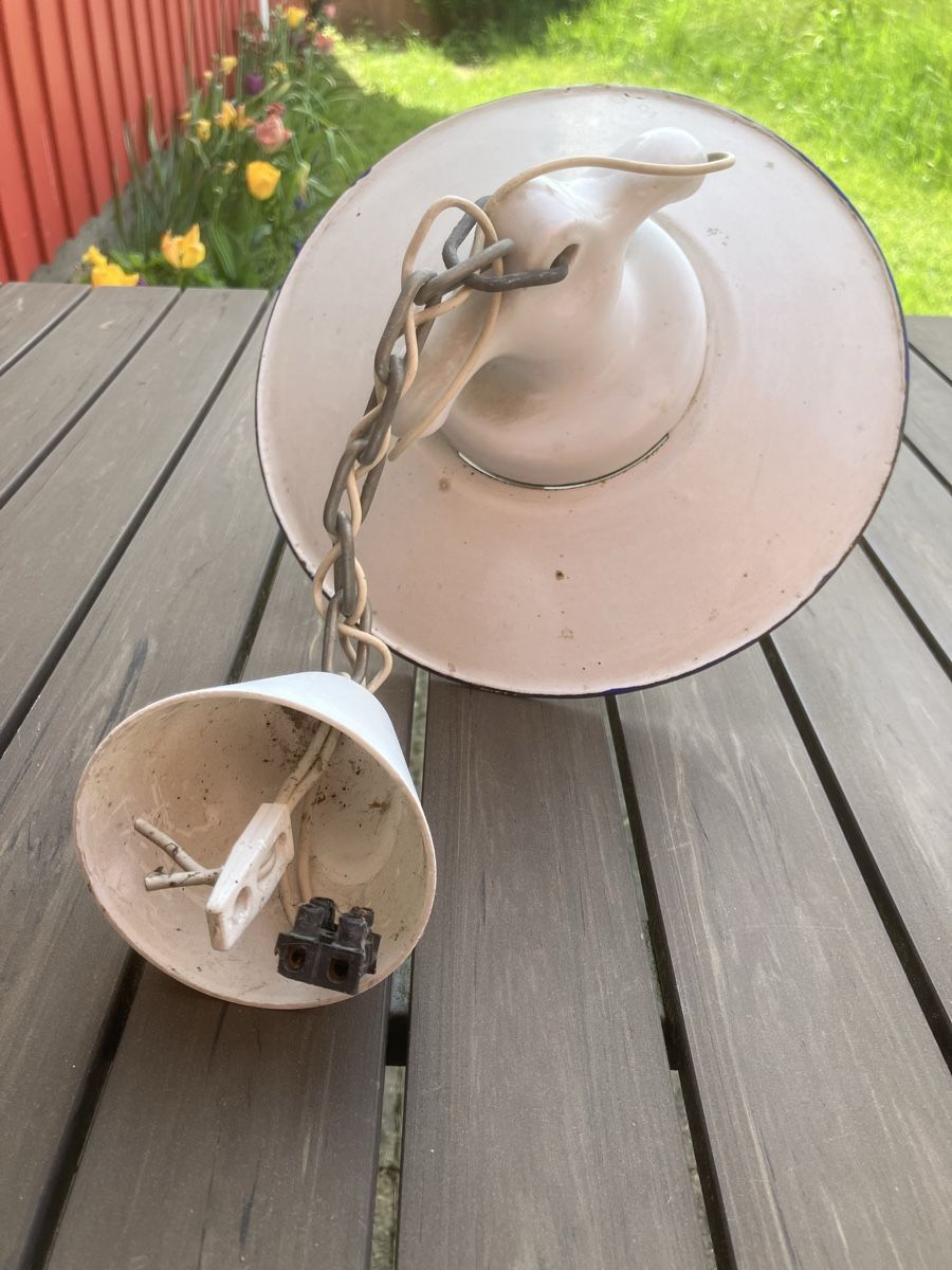 Lampade: Hängelampe, Stalllampe – Usato da Neftenbach venduto da 889095 2