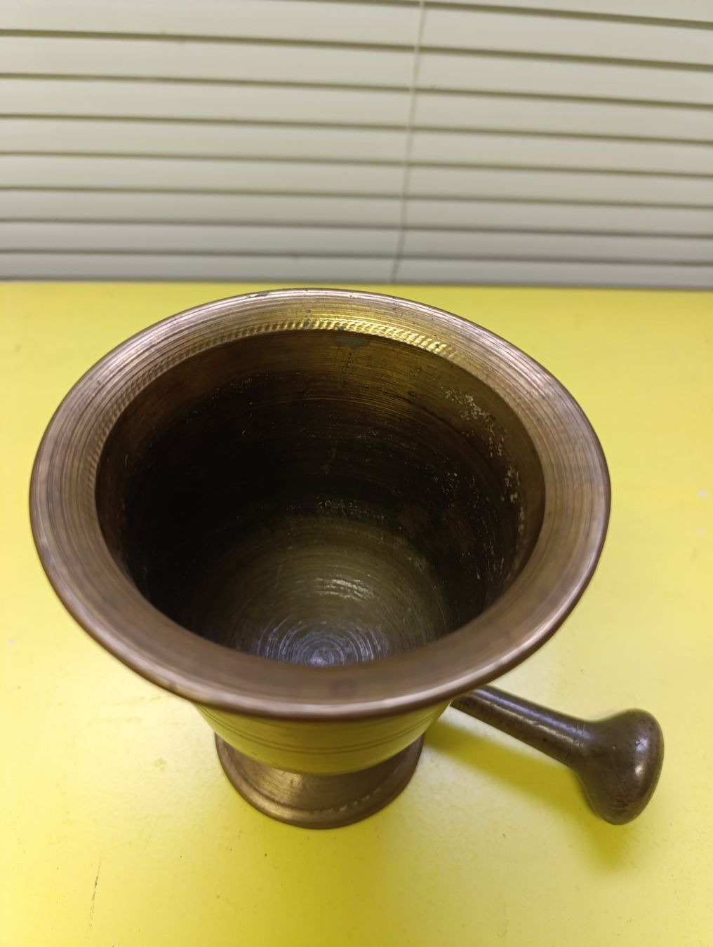 Küchengeräte: Mörser und Stössel aus Bronze – Gebraucht aus zofingen von Blume14 3