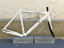 RED BULL PRO SL Aluminium Rahmen Size 53 Carbon Gabel 2609