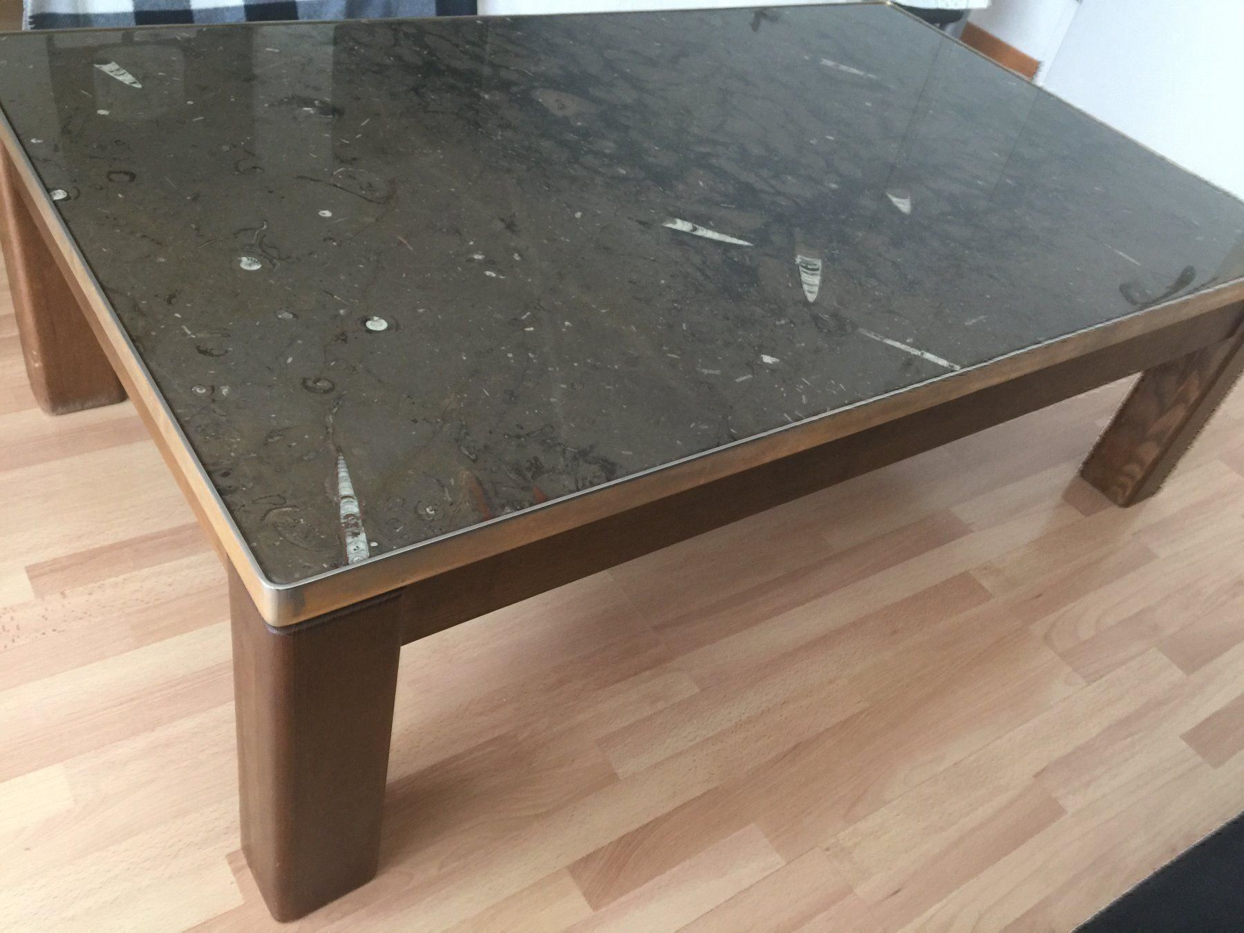 Tavoli: Salon-Tisch  COLLECTION-FOSSILE – Usato da Strengelbach venduto da Aglioorsino