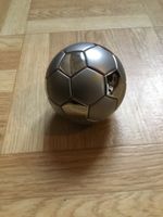 Metallfussball (62mm)mit wegnehmbaren magnetischen Plättchen