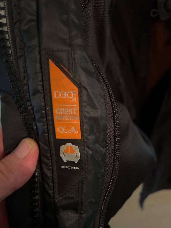 Giacche: Richa Infinity 2 Pro Touring-Motorradjacke – Usato da Niederwil AG venduto da sas_g9ct 3
