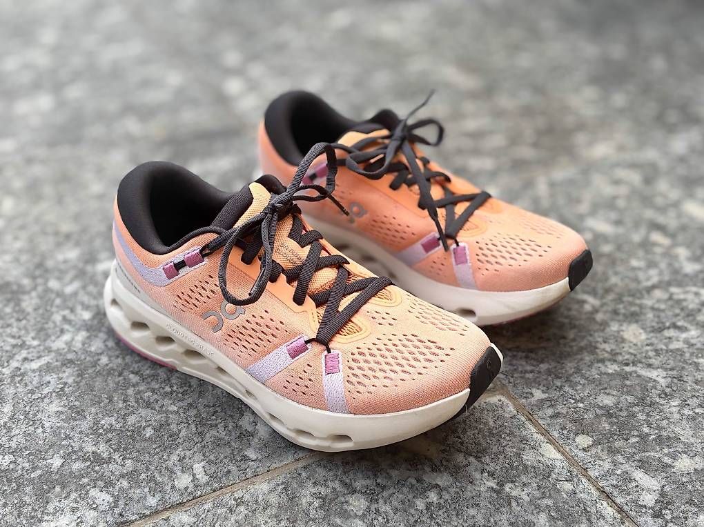 On Damenschuhe: On Cloudsurfer 2 da donna - Numero 37.5 – Gebraucht aus Oggio von chi_7gpd