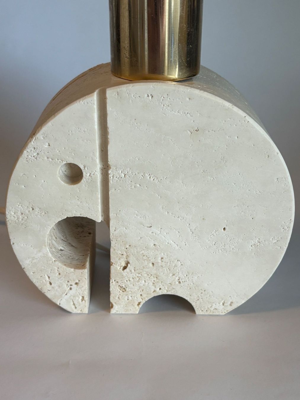 Lampade: Fratelli Manelli Travertin Lampe Designklassiker – Usato da rotkreuz venduto da baudisch 1