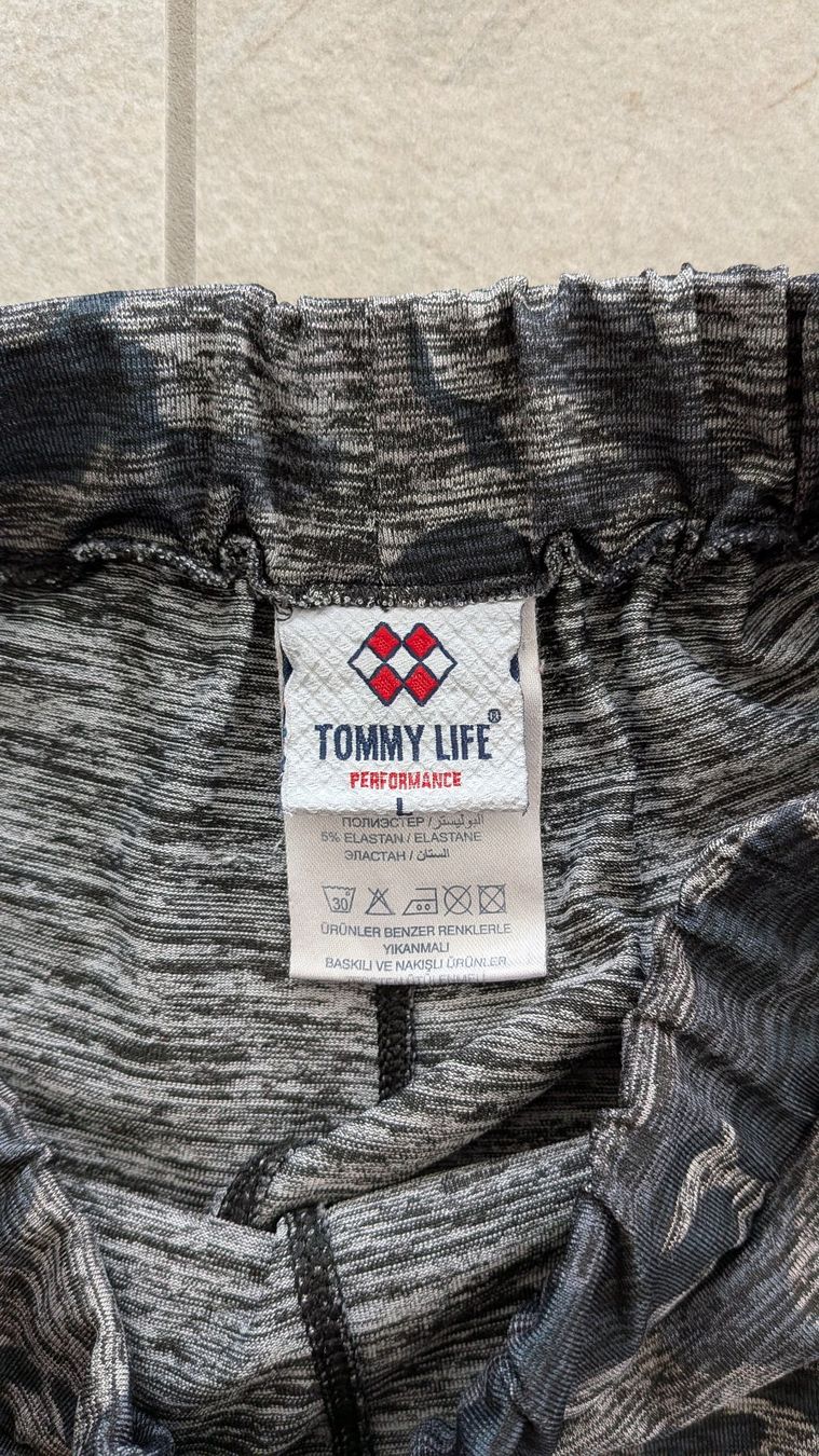 Leggings: Legging Tommy Life Damen Grösse L – Gebraucht aus Birmensdorf ZH von Nebuliane 2