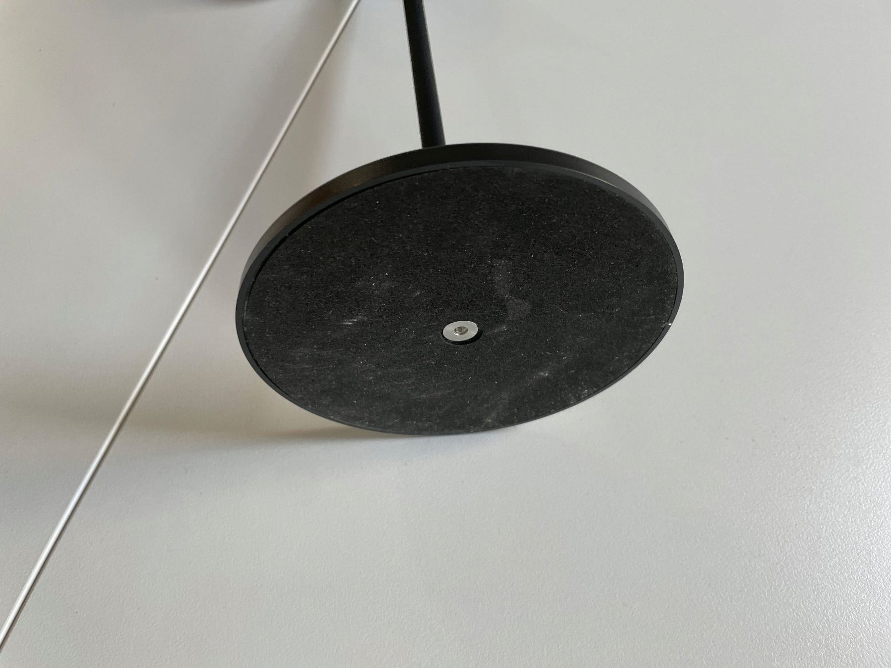 Altro in Decorazioni & Accessori: Edler Kopfhörerständer / Headset Halterung - Schwarz! – Nuovo (secondo la descrizione) da Affeltrangen venduto da Mowgli_123 1