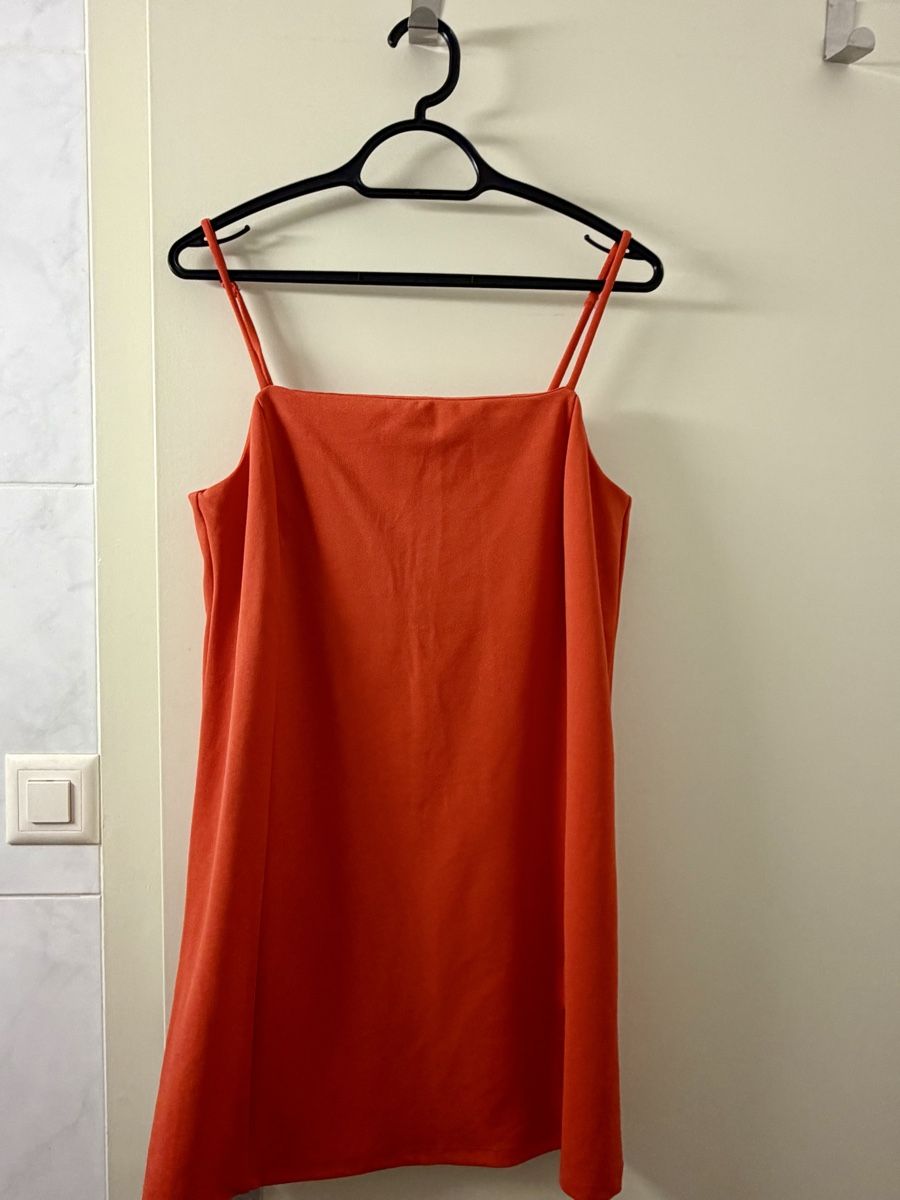 H&M Kleider: H&M orange mini dress - Medium – Neu und originalverpackt aus Fribourg von spy_67zb 2