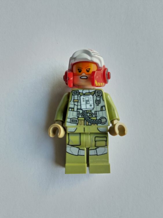 Lego Star wars Tallissan Tallie Lintra 75196 1