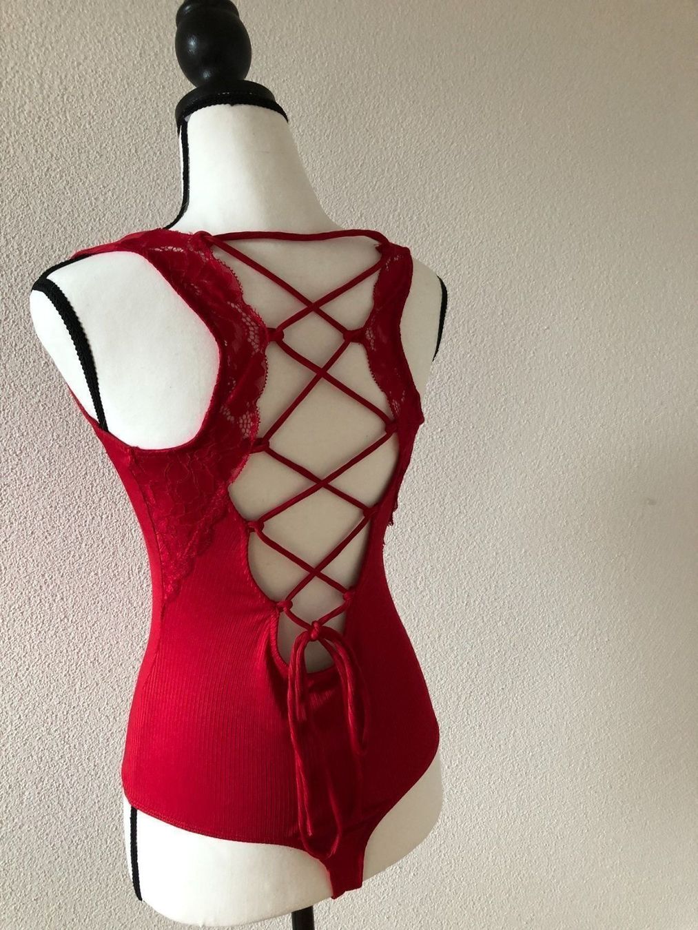 Guess Altra biancheria intima: Guess String Body Grösse S – Nuovo (secondo la descrizione) da Grafstal venduto da fynesong 3
