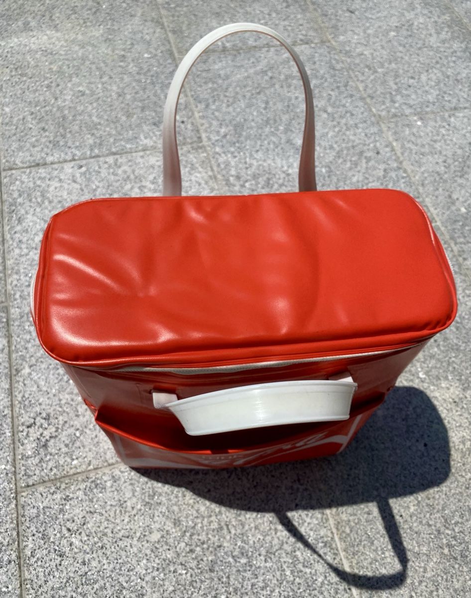 Coca-Cola Borse: Vintage Coca-Cola Kühltasche – Usato da Rotkreuz venduto da Once0 4