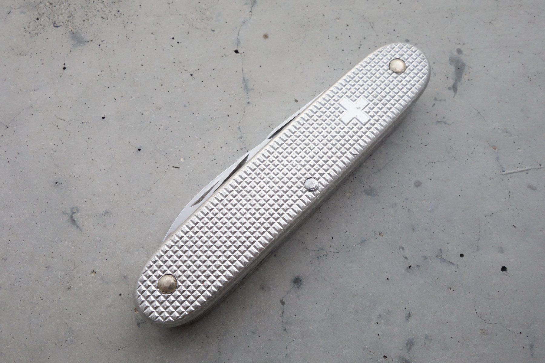 Victorinox Coltelli tascabile: Victorinox Technician Old Cross Sackmesser – Usato da St. Gallen venduto da 8201 6