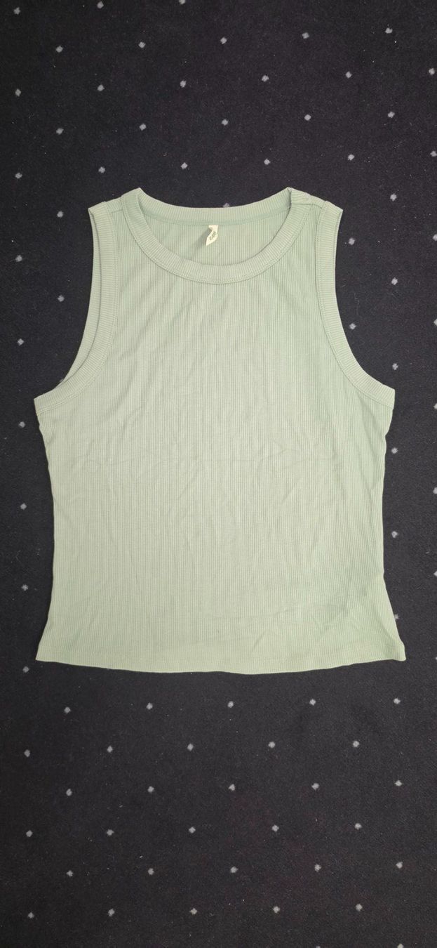 Halara Top: Halara Geripptes Tanktop / Ärmelloses Oberteil – Nuovo (secondo la descrizione) da Willerzell venduto da Nox4you