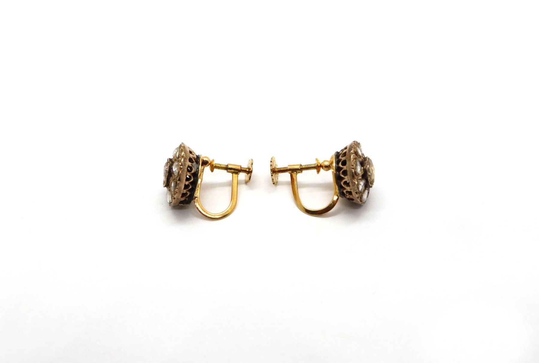 Ohrringe & -stecker: Antiker Ohrschmuck mit Diamantrosen – Gebraucht aus Dürnten von schmucklicher 3