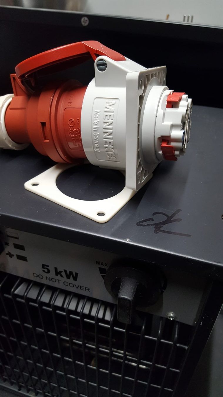 Radiatori: Eletroheizgerät/Heizlüfter 5kW – Nuovo (secondo la descrizione) da Dübendorf venduto da msusak 2