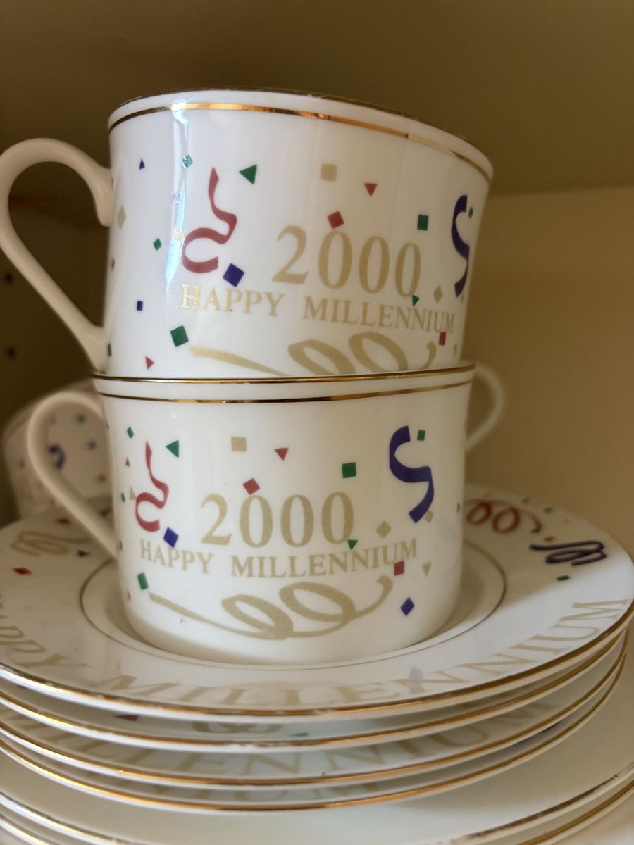 Set di piatti: Vaisselle et verres Millenium 2000 – Usato da Orsonnens venduto da cdms57