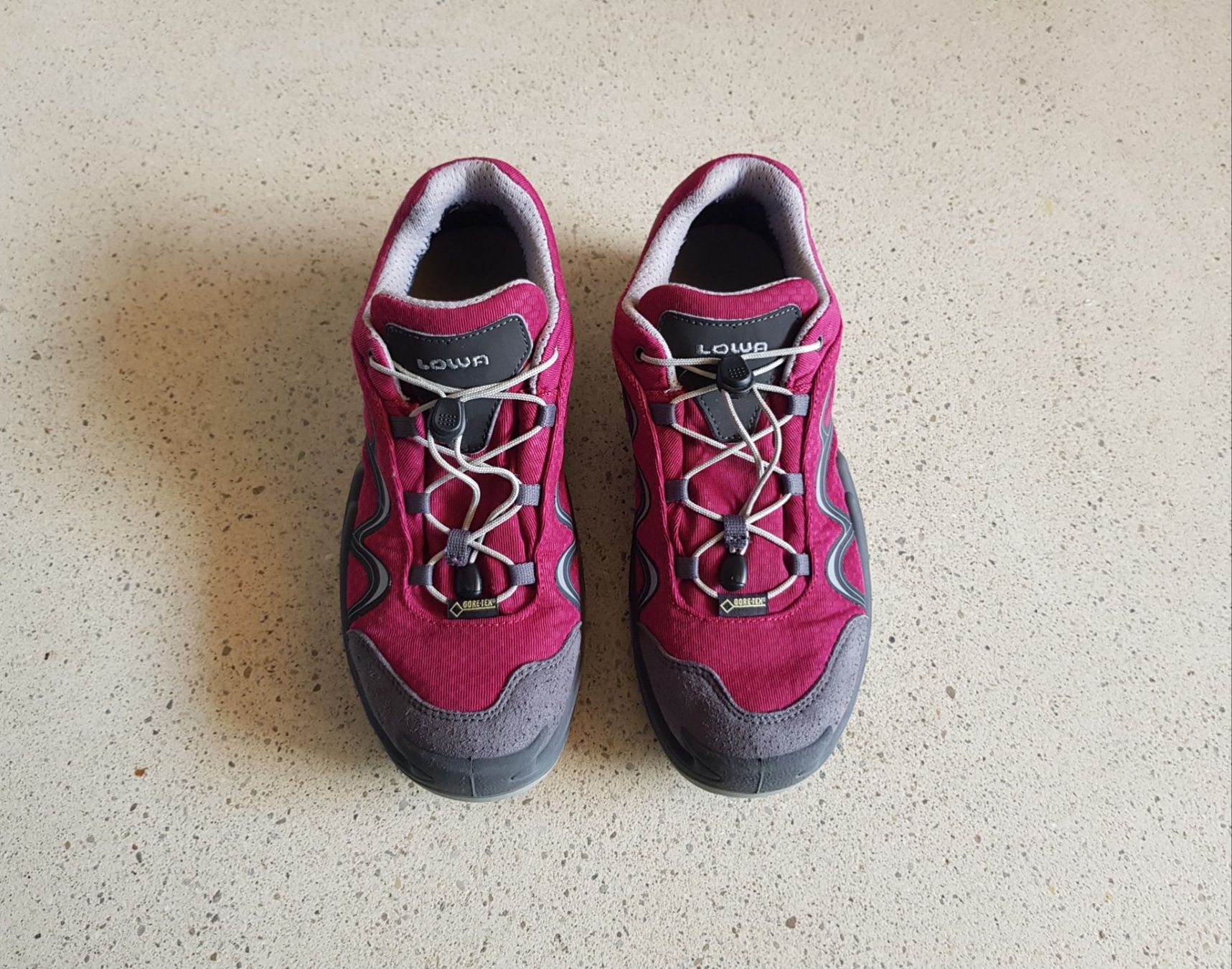 Lowa Scarpe per ragazze: Lowa Innox GTX Wanderschuh Grösse 39 – Usato da Basel venduto da fafa68 1