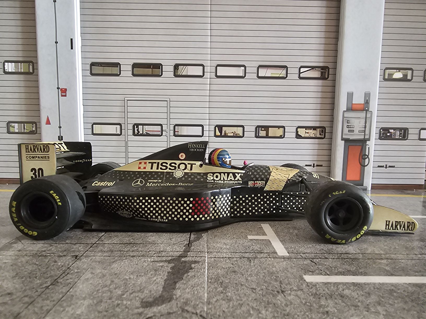Minichamps Modellautos: Sauber C13 1:18 – Defekt aus Wetzikon ZH von ICEONE_ 4