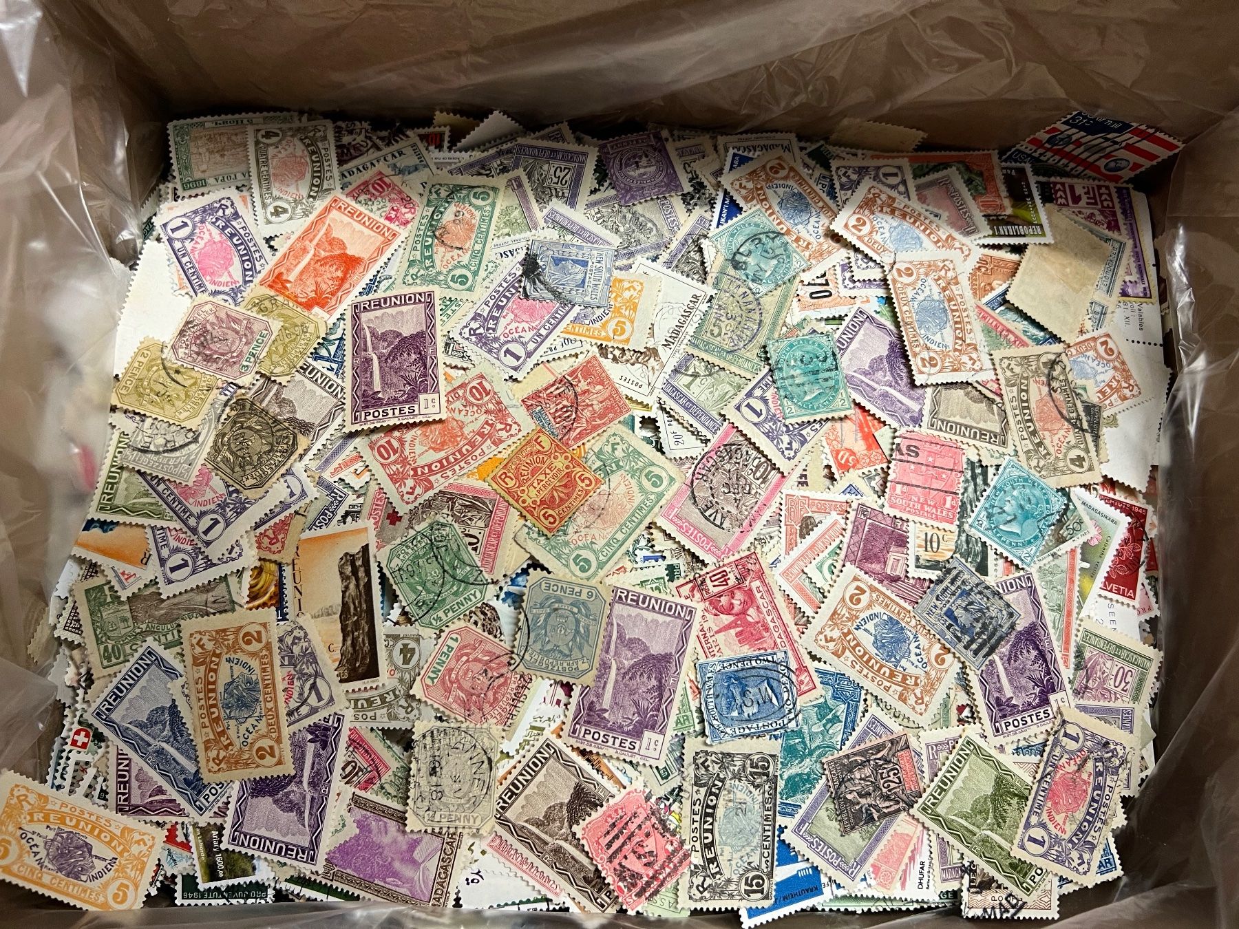 Tutti i francobolli: Briefmarken CH + ganze Welt. Ca.1kg. – Usato da Münchenbuchsee venduto da dani1113 3