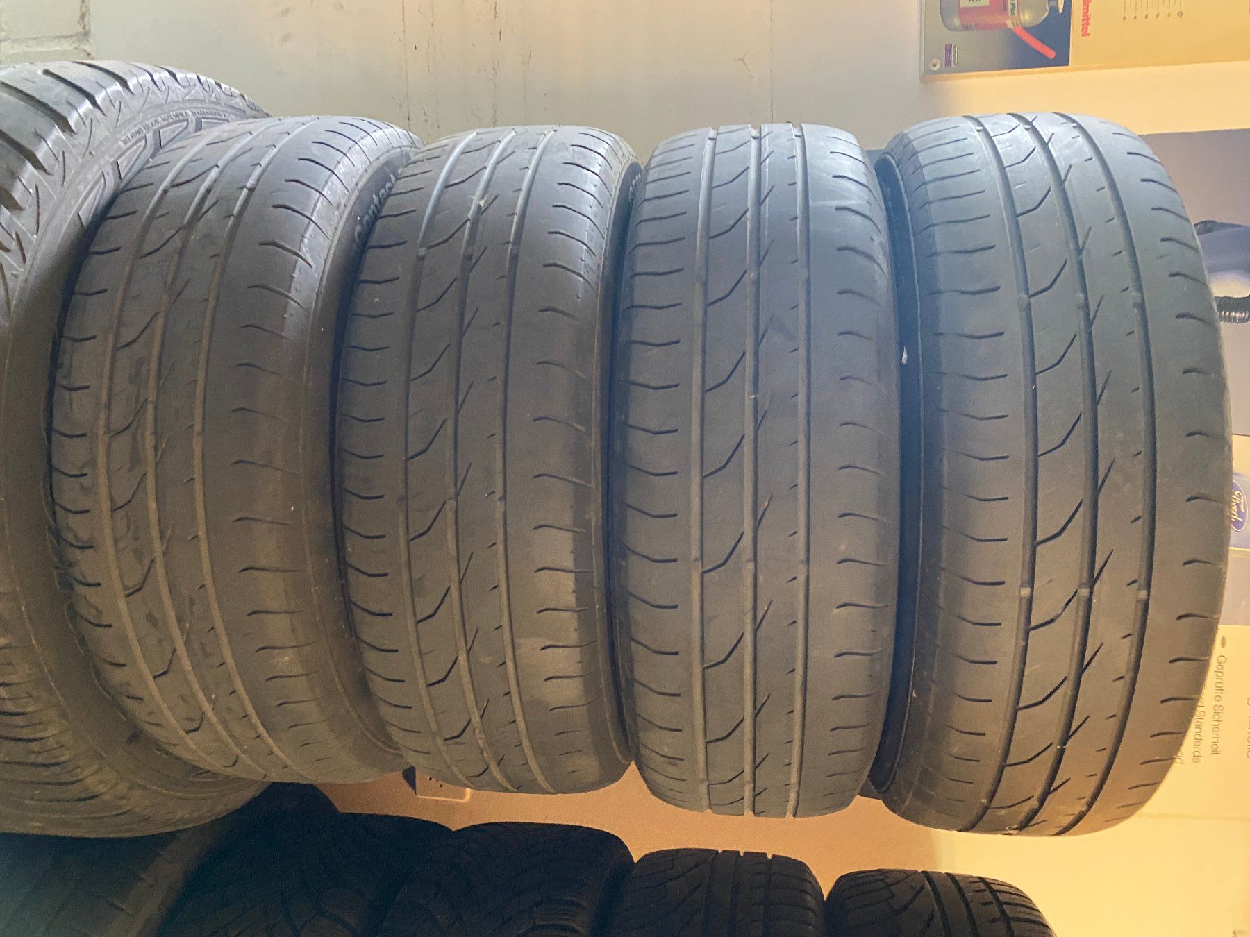 Volkswagen Pneumatici & Ruote complete: Sommerräder VW – Usato da Kaltbrunn venduto da Steoli74 1