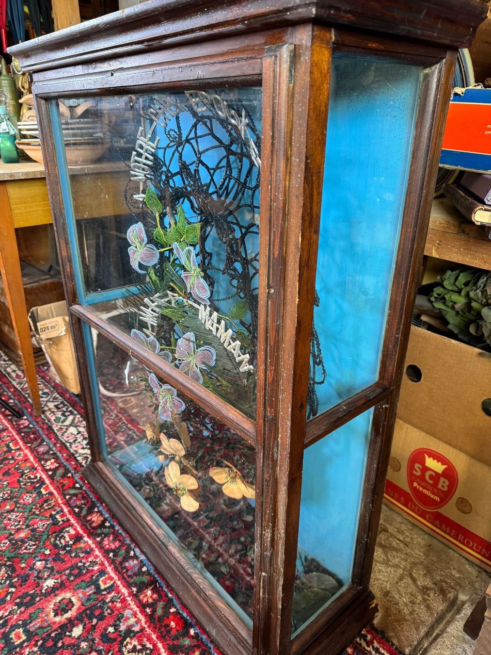 Vetrine: Antike Vitrine mit Glasscheiben – Usato da Sachseln venduto da BONATI01 1