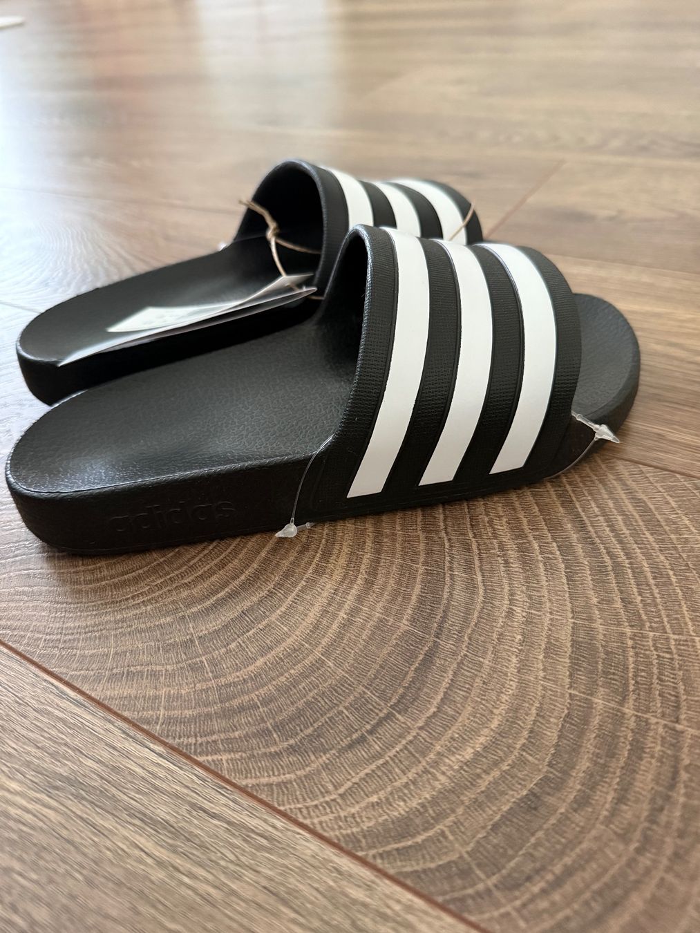 Adidas Chaussures femmes: Adilette Aqua – Neuf avec emballage d'origine à Thun par mar_lx2p 1